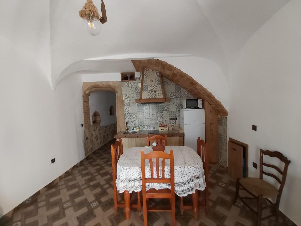 La Casina De Carmina Apartment Arroyomolinos de Montánchez Exterior foto